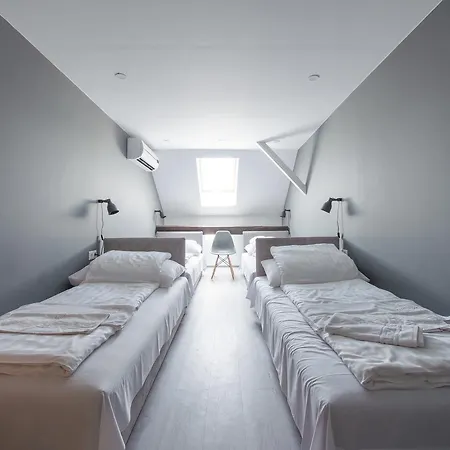 Gæstehus Chesscom 4*