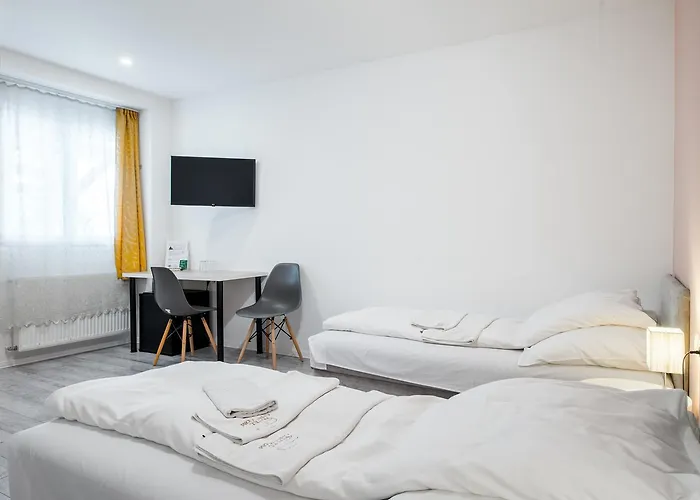 Chesscom Gasthof Budapest